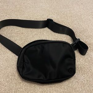 Lulu lemon bag